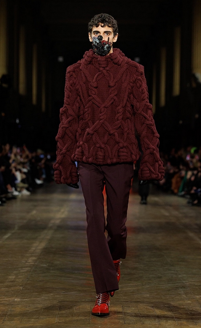 McQueen aw25 03