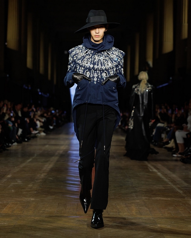 McQueen aw25 04