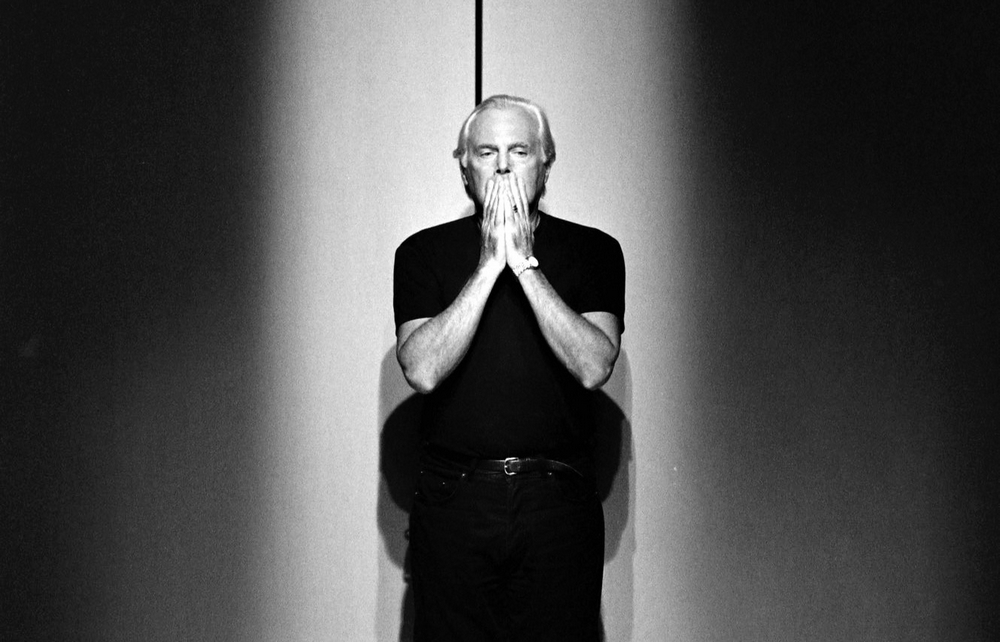 Adiós a Armani, el estilista que vistió a la sobriedad 